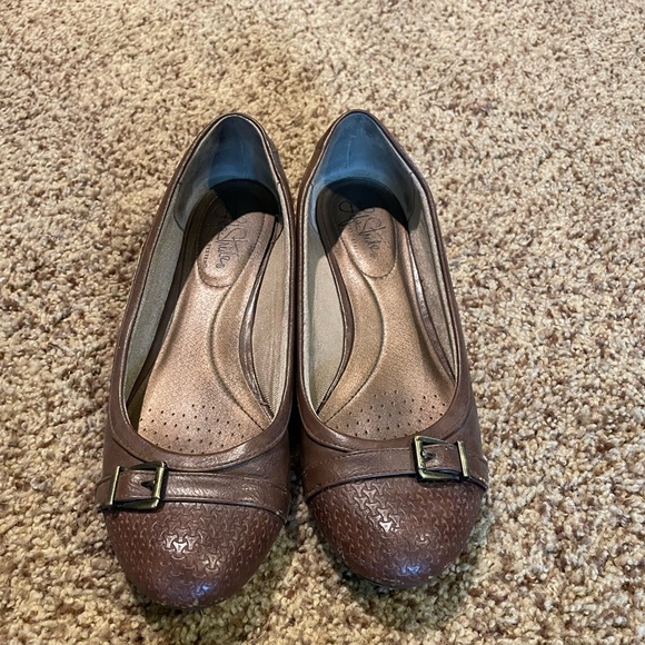 Life Stride Brown Leather Short Wedge with Buckle Detail - Picture 1 of 6